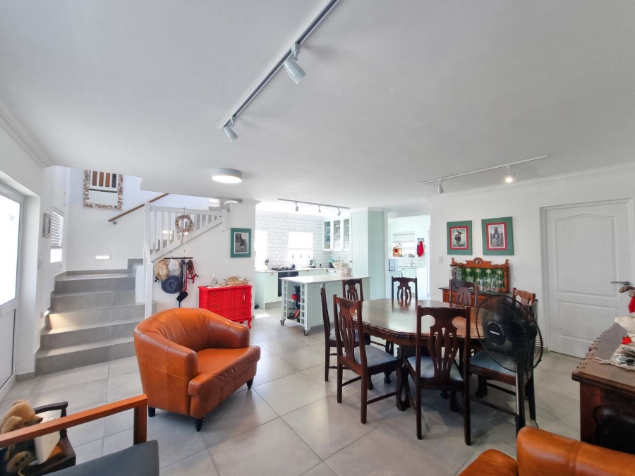 3 Bedroom Property for Sale in Westcliff Western Cape